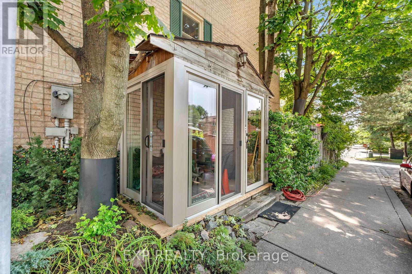 1 Quarry Court, Toronto, Ontario  M4J 5A6 - Photo 40 - E13672818