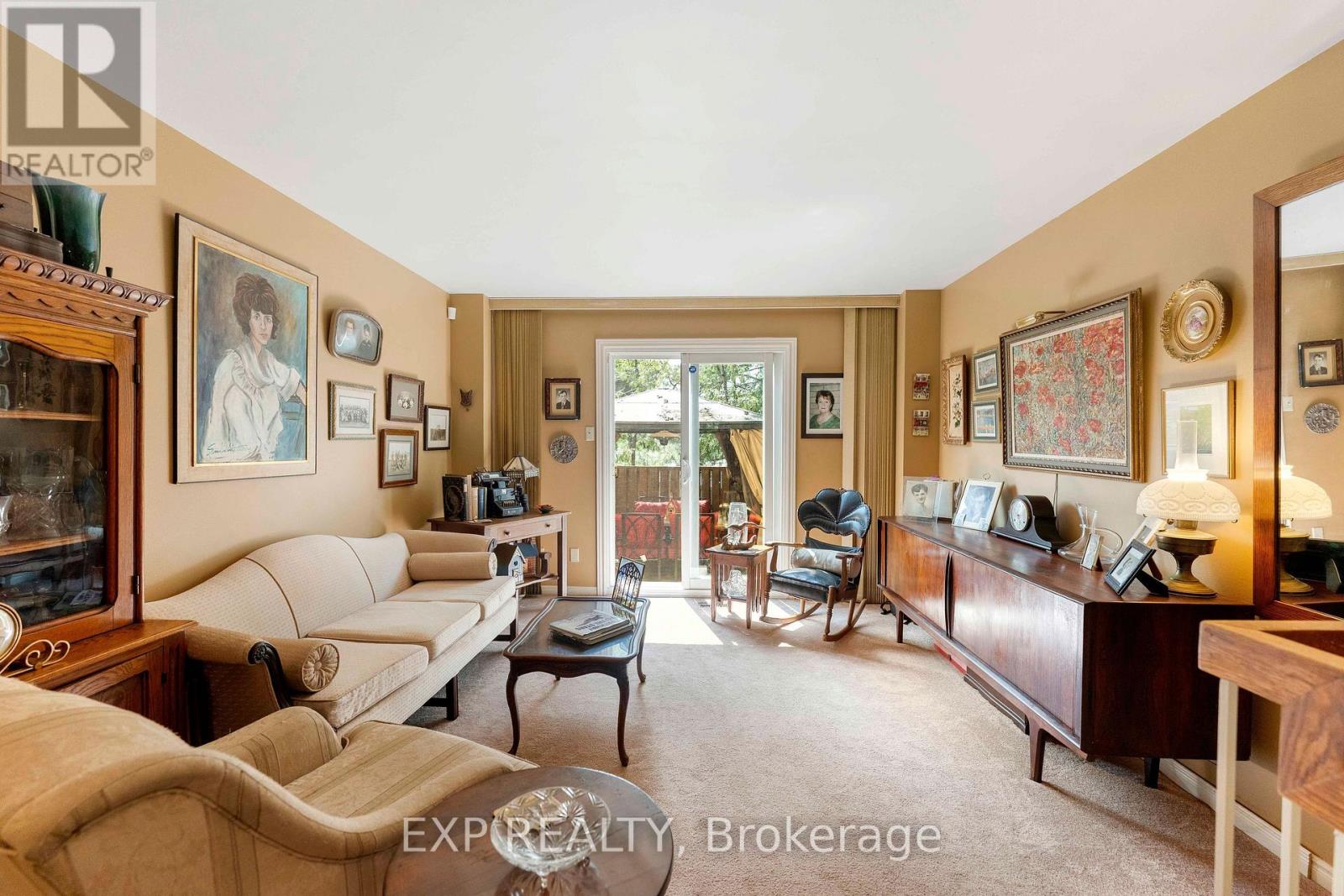 1 Quarry Court, Toronto, Ontario  M4J 5A6 - Photo 7 - E13672818