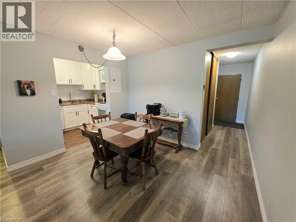 24 Mooregate Crescent Unit# 103, Kitchener, Ontario  N2M 2G1 - Photo 6 - 40848624