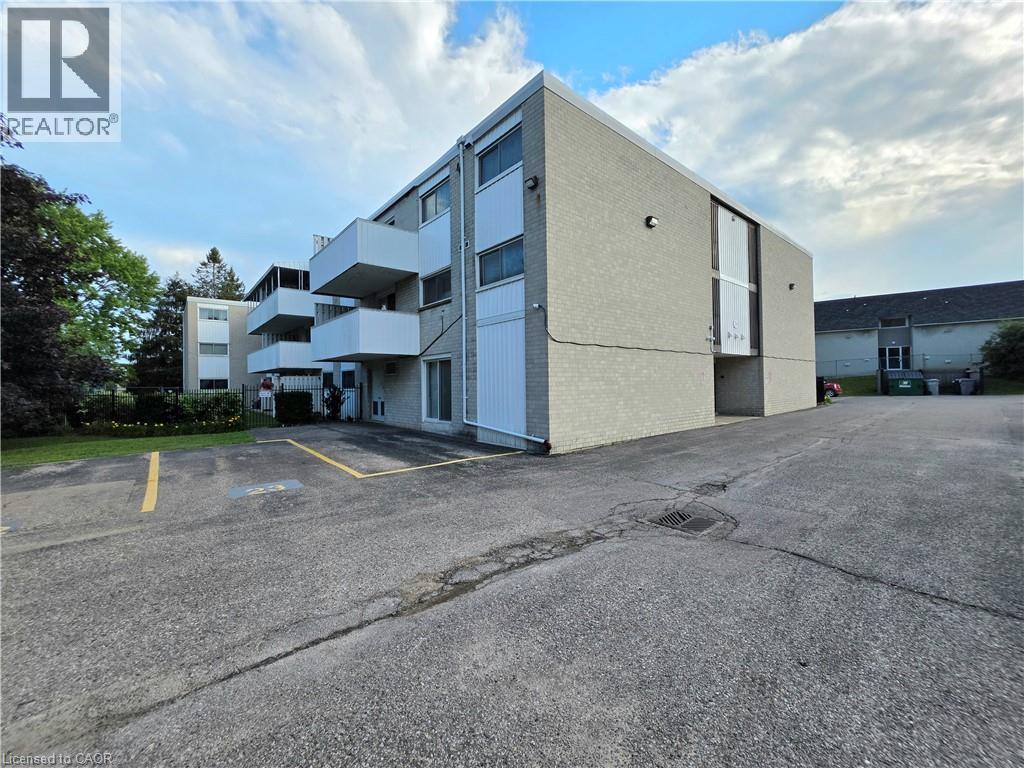 24 Mooregate Crescent Unit# 103, Kitchener, Ontario  N2M 2G1 - Photo 26 - 40848624