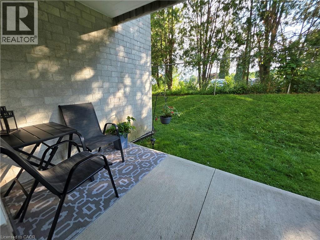 24 Mooregate Crescent Unit# 103, Kitchener, Ontario  N2M 2G1 - Photo 4 - 40848624