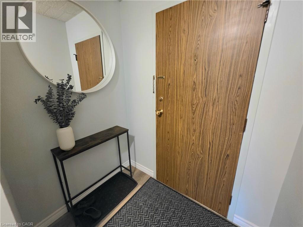 24 Mooregate Crescent Unit# 103, Kitchener, Ontario  N2M 2G1 - Photo 2 - 40848624