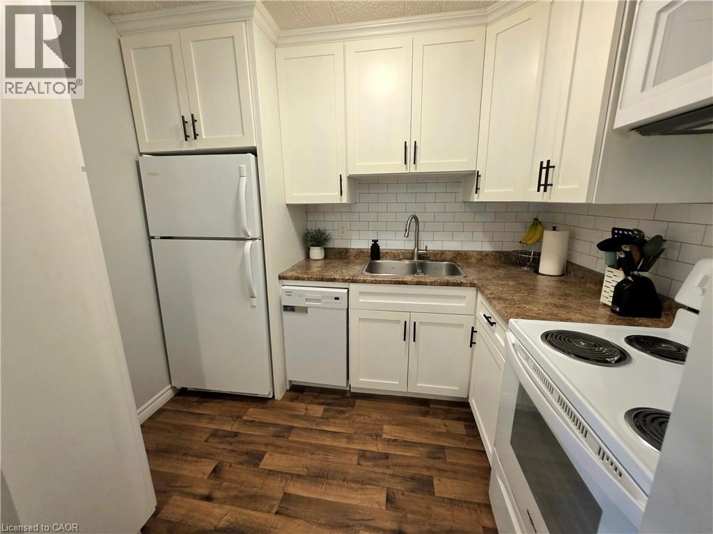 24 Mooregate Crescent Unit# 103, Kitchener, Ontario  N2M 2G1 - Photo 11 - 40848624