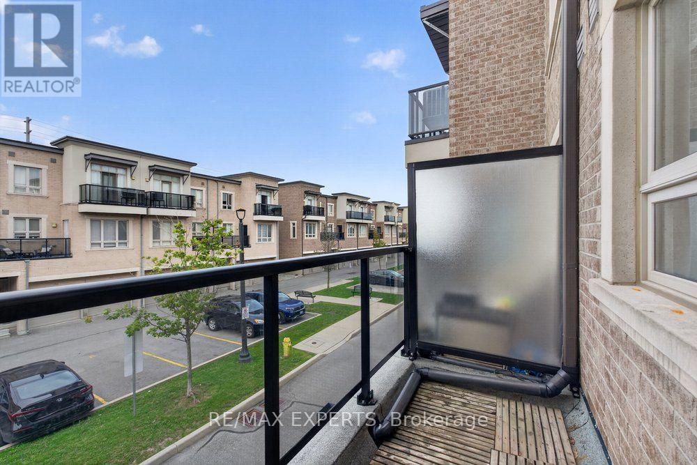 19 - 125 Kayla Crescent, Vaughan, Ontario  L6A 3P4 - Photo 11 - N13672632