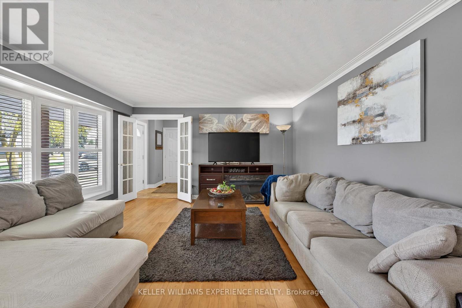 281 Victoria Street E, New Tecumseth, Ontario  L9R 1K4 - Photo 14 - N13672744