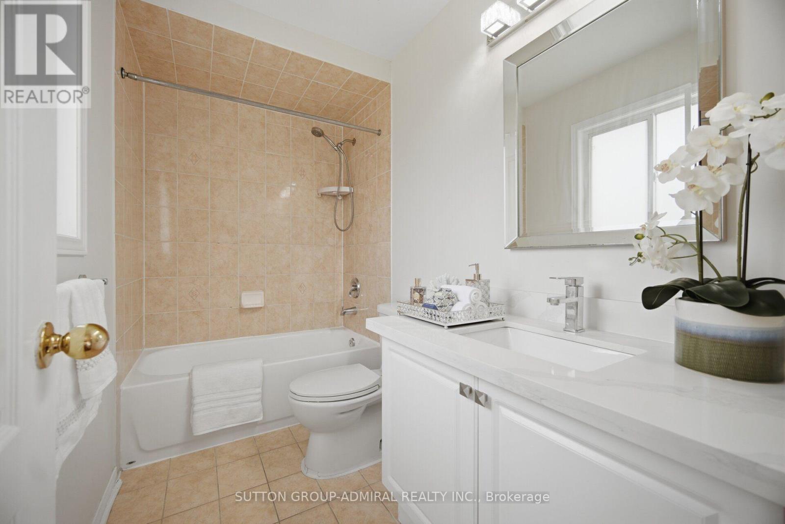 187 Red Maple Road, Richmond Hill, Ontario  L4B 4S6 - Photo 31 - N13672834