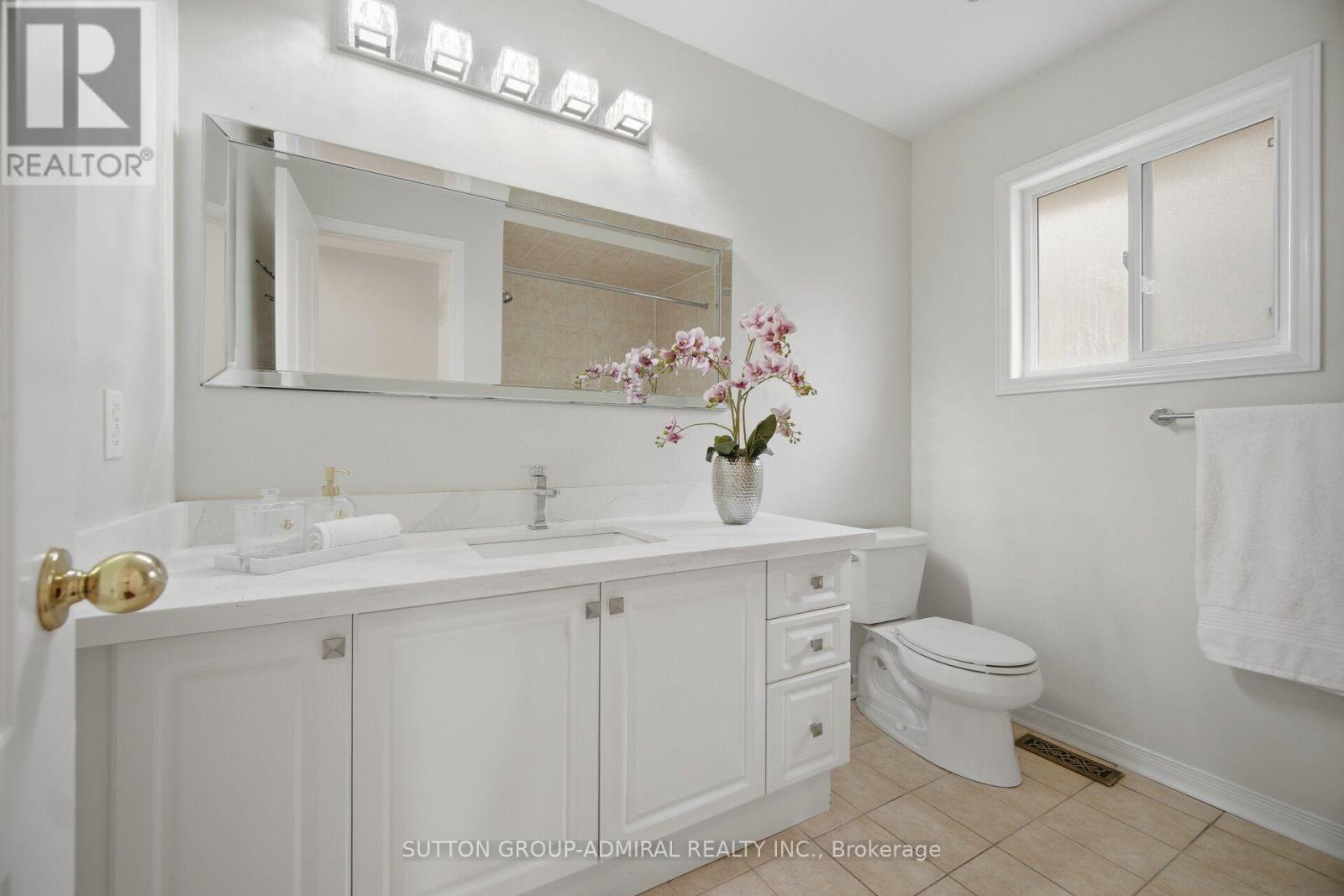 187 Red Maple Road, Richmond Hill, Ontario  L4B 4S6 - Photo 37 - N13672834
