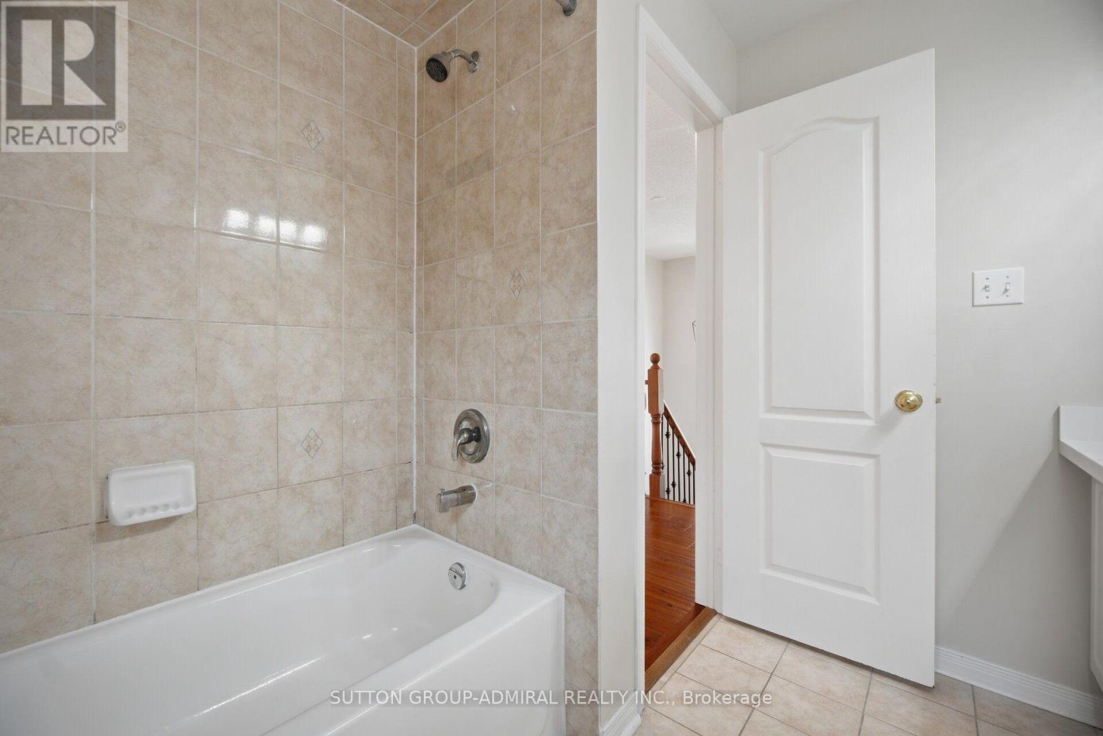 187 Red Maple Road, Richmond Hill, Ontario  L4B 4S6 - Photo 38 - N13672834