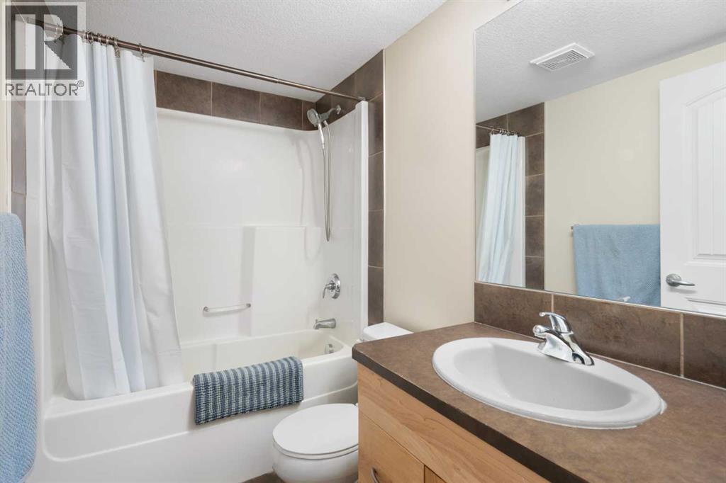 4314, 31 Country Village Manor Ne, Calgary, Alberta T3K 0T3 - Photo 17 - A2319181
