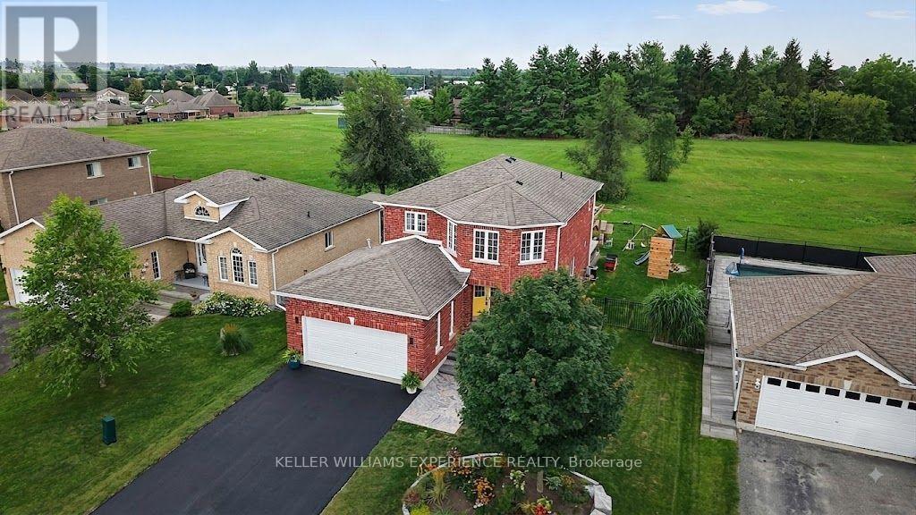 30 Nash Avenue, Springwater, Ontario  L0L 1P0 - Photo 3 - S13672614