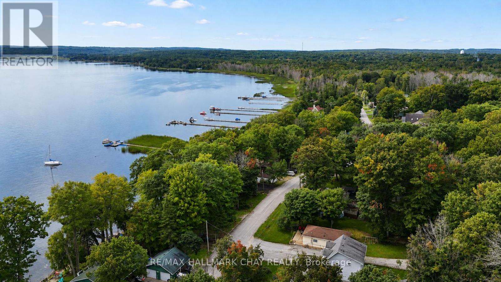 375 ROBINS POINT ROAD, Tay, Ontario