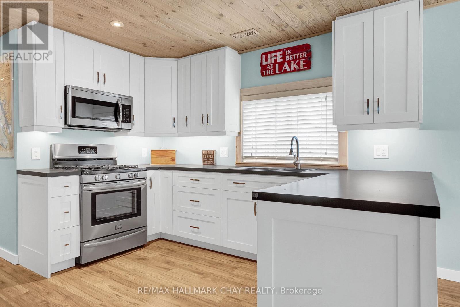 375 Robins Point Road, Tay, Ontario  L0K 2A0 - Photo 5 - S13672776