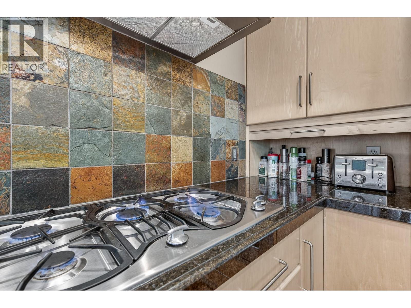 3929 Gallaghers Circle, Kelowna, British Columbia  V1W 3Z9 - Photo 25 - 10387357