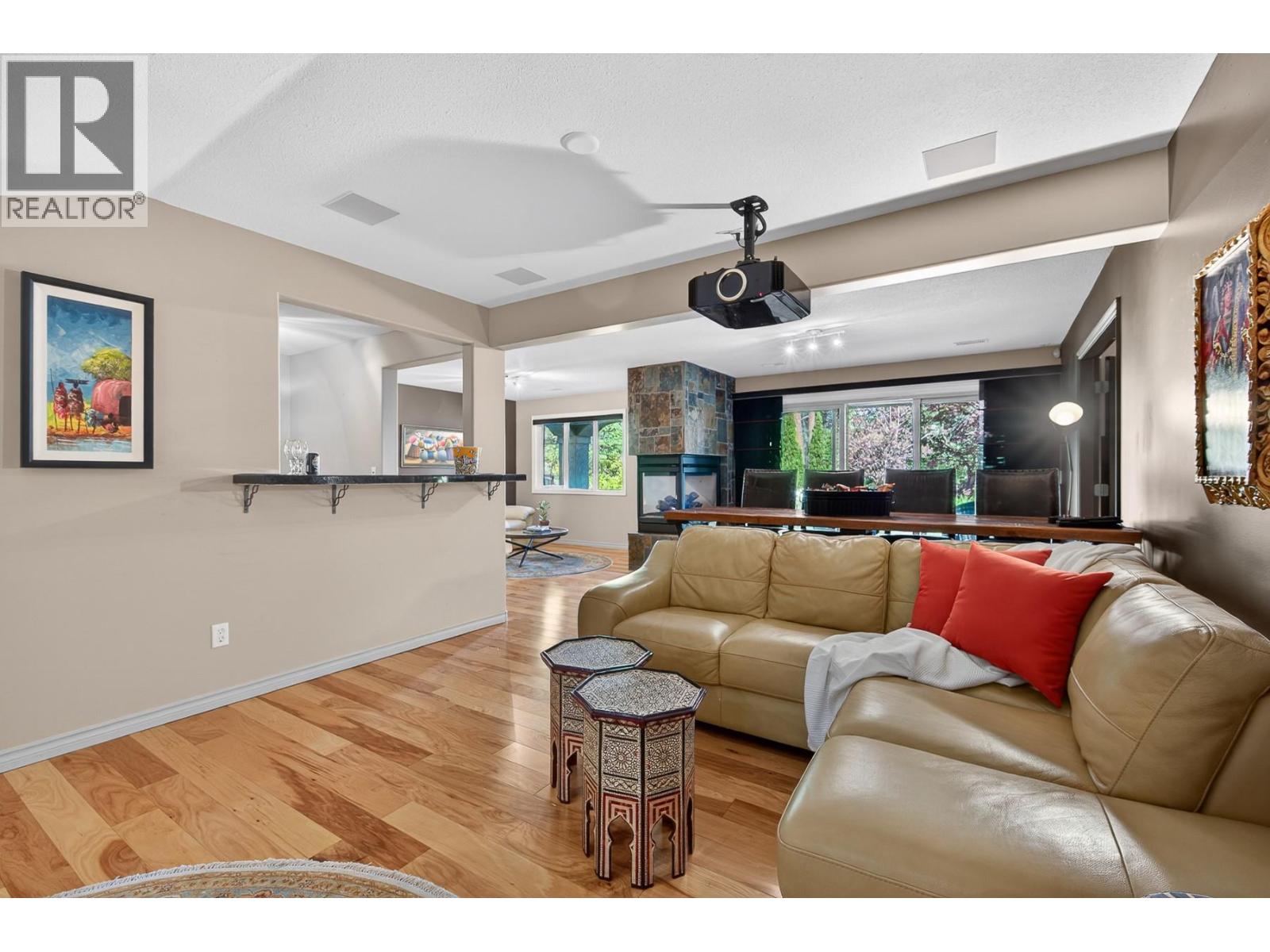 3929 Gallaghers Circle, Kelowna, British Columbia  V1W 3Z9 - Photo 58 - 10387357