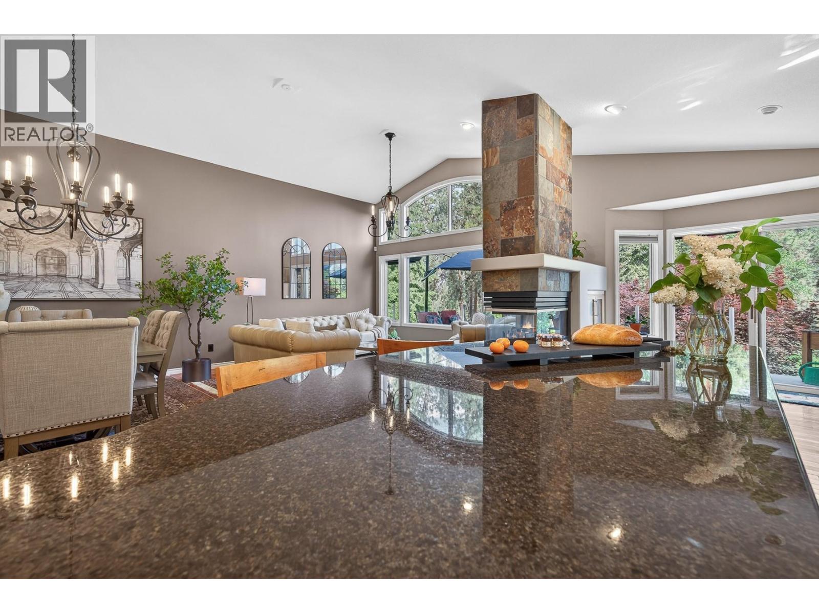 3929 Gallaghers Circle, Kelowna, British Columbia  V1W 3Z9 - Photo 27 - 10387357