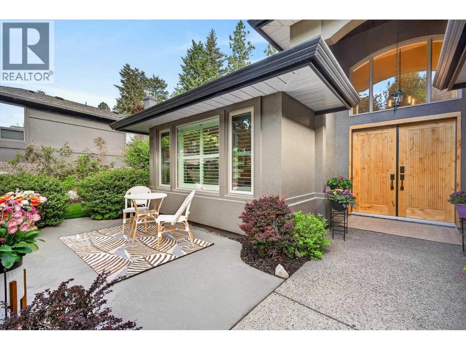 3929 Gallaghers Circle, Kelowna, British Columbia  V1W 3Z9 - Photo 3 - 10387357