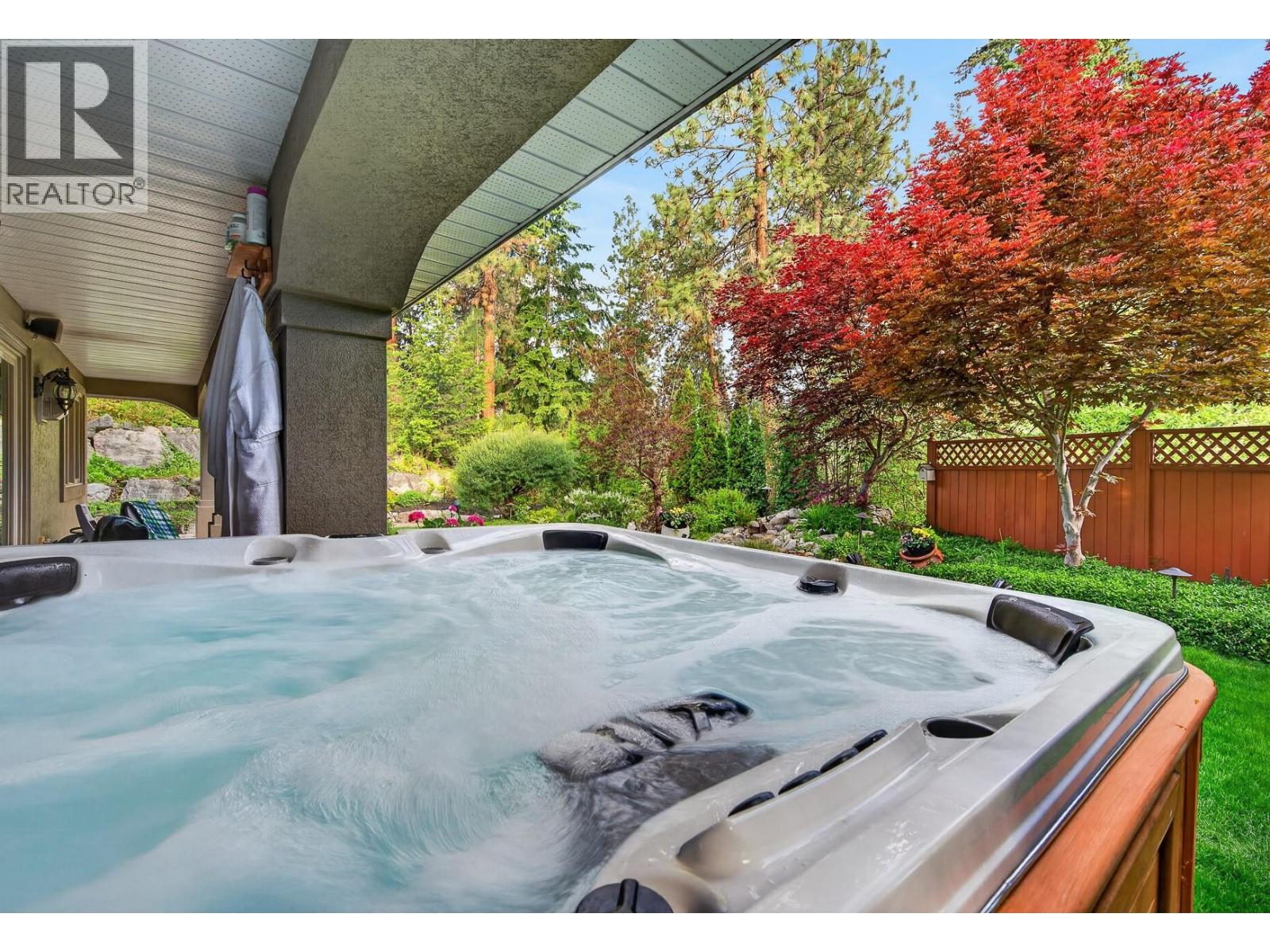 3929 Gallaghers Circle, Kelowna, British Columbia  V1W 3Z9 - Photo 77 - 10387357