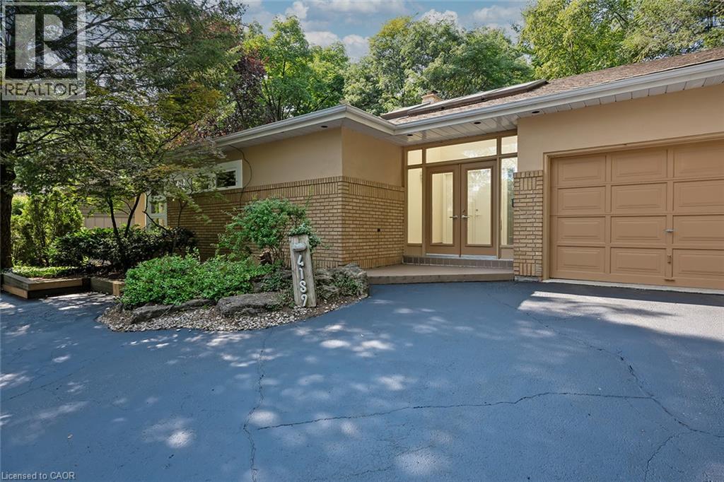 4189 Inglewood Drive, Burlington, Ontario  L7L 1E3 - Photo 2 - 40854250