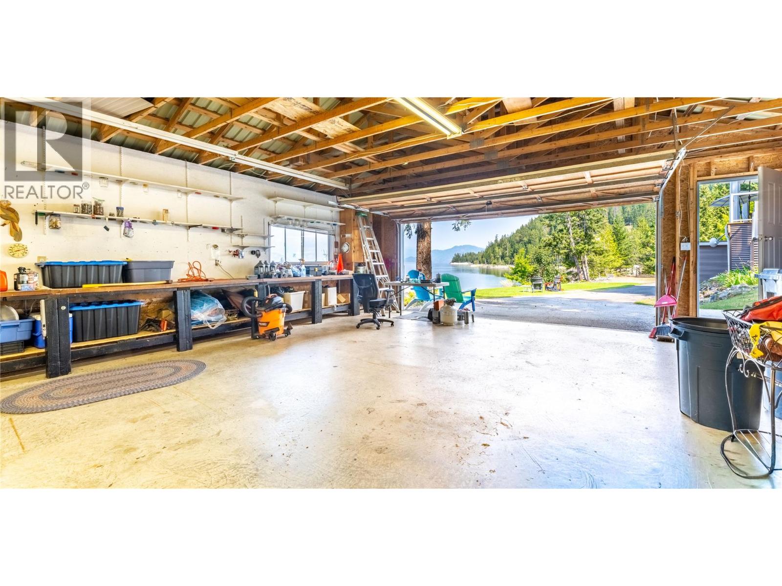 13883 3a Highway, Boswell, British Columbia  V0B 1A0 - Photo 29 - 10393244