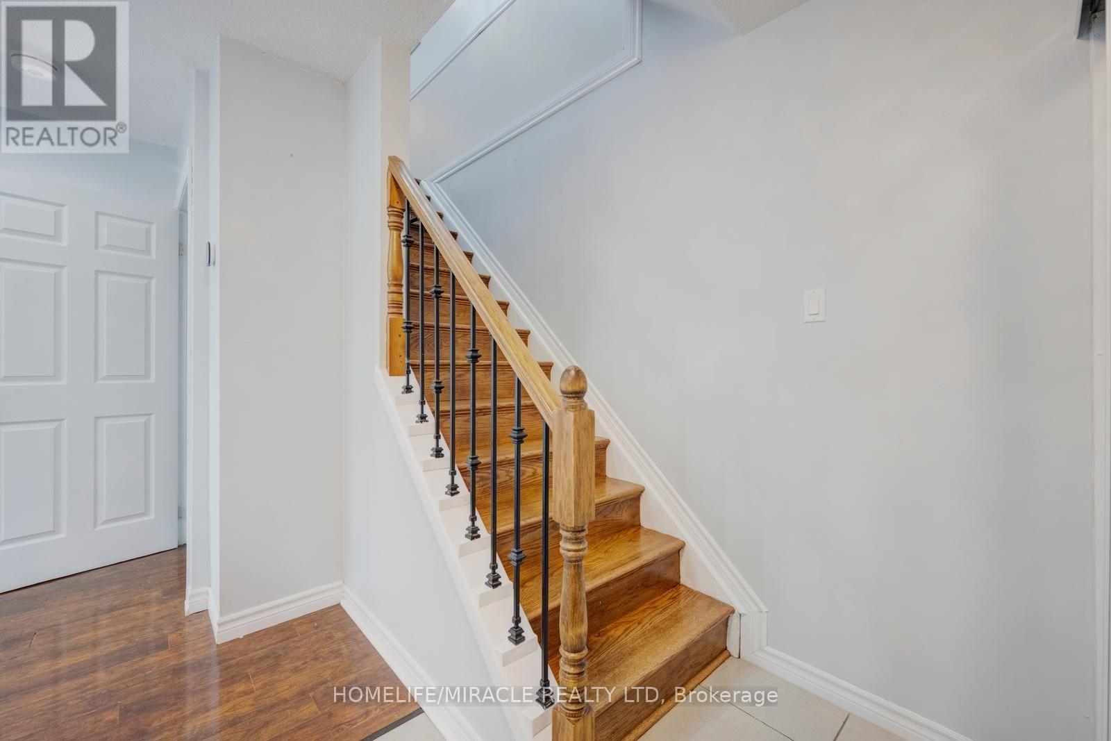 46 Jackman Drive, Brampton, Ontario  L6S 2L9 - Photo 23 - W13672612