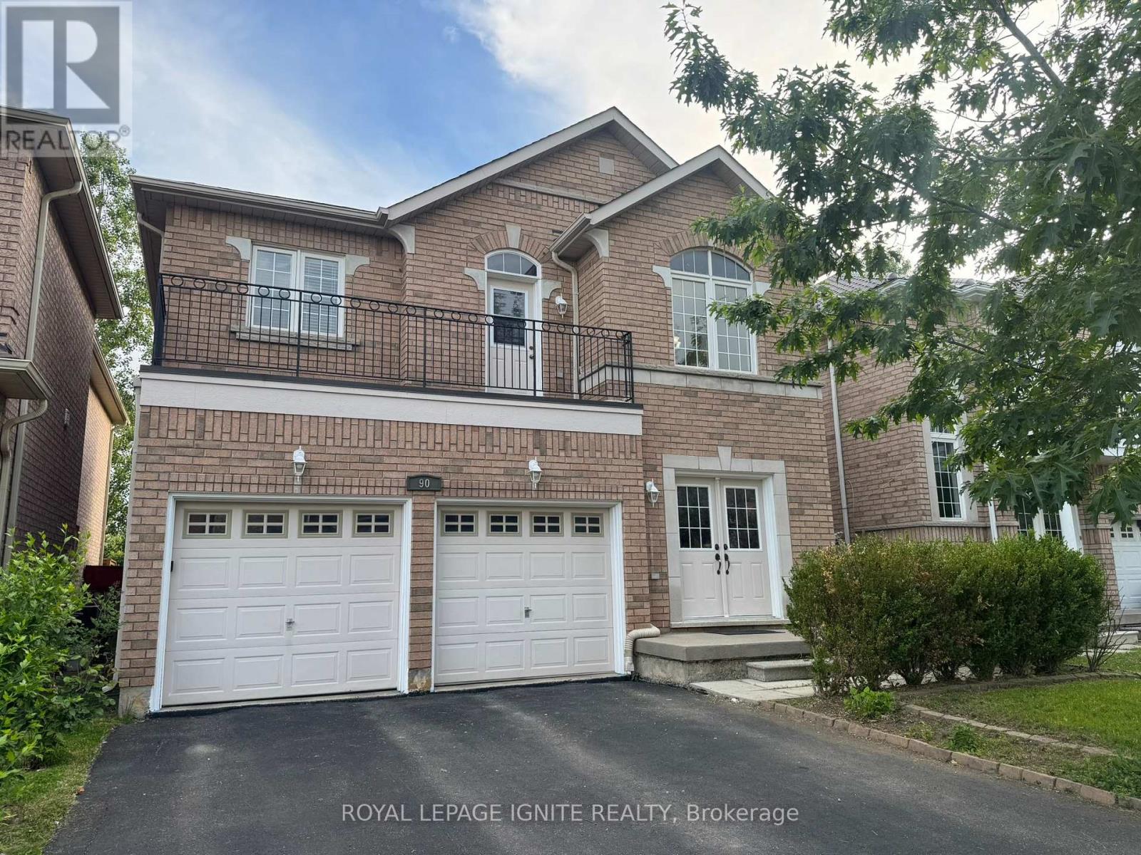 90 Sir Jacobs Crescent, Brampton, Ontario  L7A 3T5 - Photo 2 - W13672650
