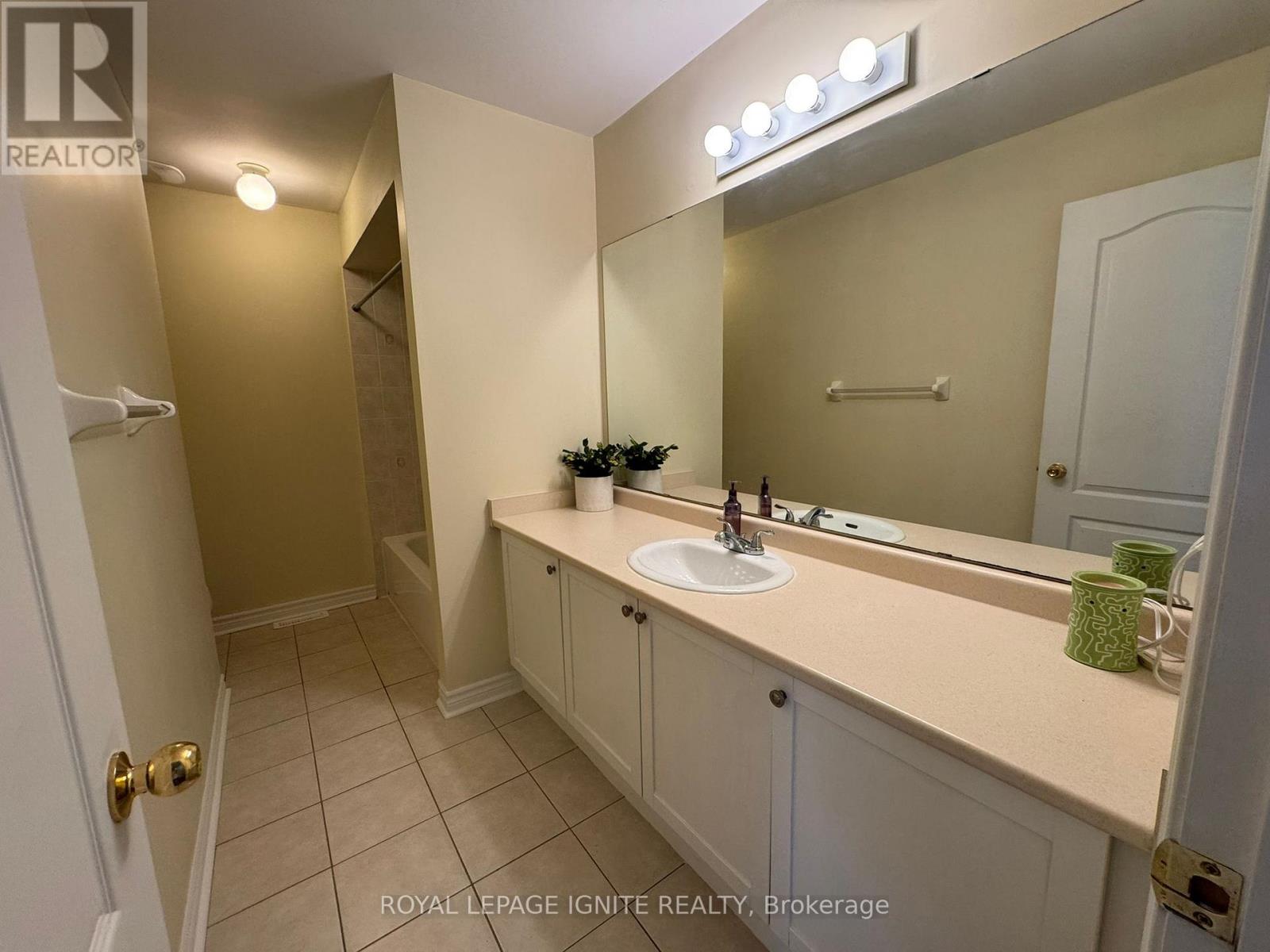 90 Sir Jacobs Crescent, Brampton, Ontario  L7A 3T5 - Photo 20 - W13672650