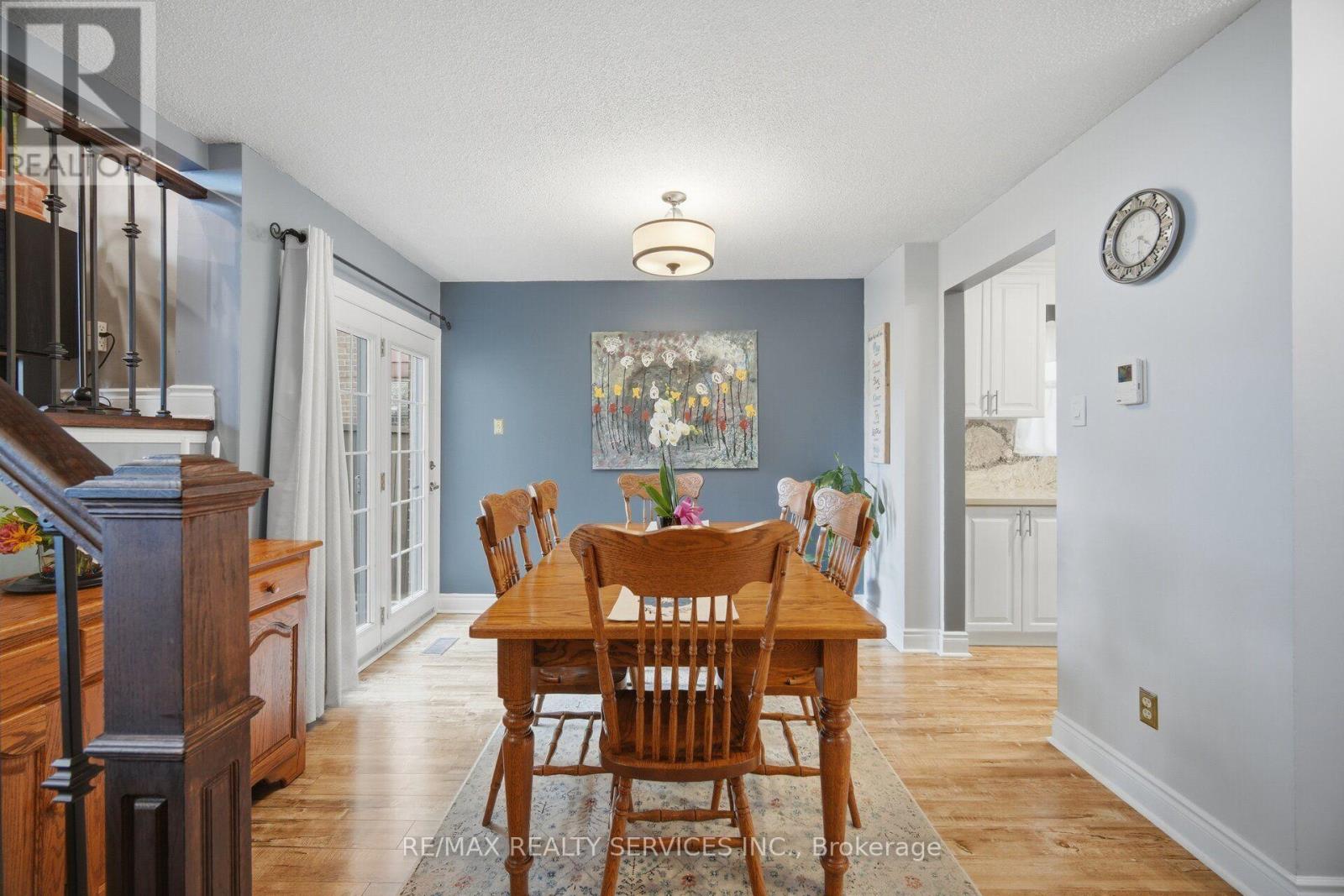 152 Weybridge Trail, Brampton, Ontario  L6V 3W2 - Photo 11 - W13672670