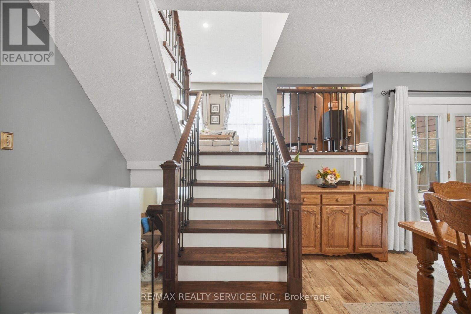 152 Weybridge Trail, Brampton, Ontario  L6V 3W2 - Photo 14 - W13672670