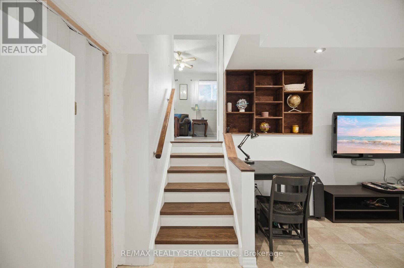 152 Weybridge Trail, Brampton, Ontario  L6V 3W2 - Photo 35 - W13672670