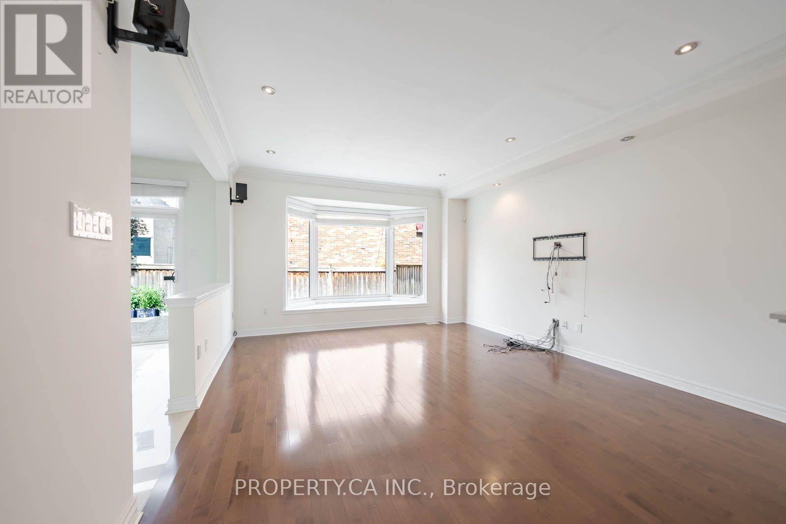 3 Shortreed Grove, Brampton, Ontario  L6R 0R6 - Photo 11 - W13672716