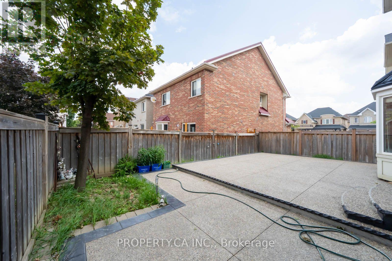 3 Shortreed Grove, Brampton, Ontario  L6R 0R6 - Photo 28 - W13672716