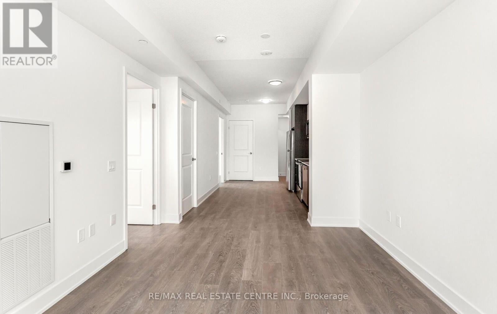 1307 - 204 Burnhamthorpe Road E, Mississauga, Ontario  L5A 0B3 - Photo 15 - W13672792