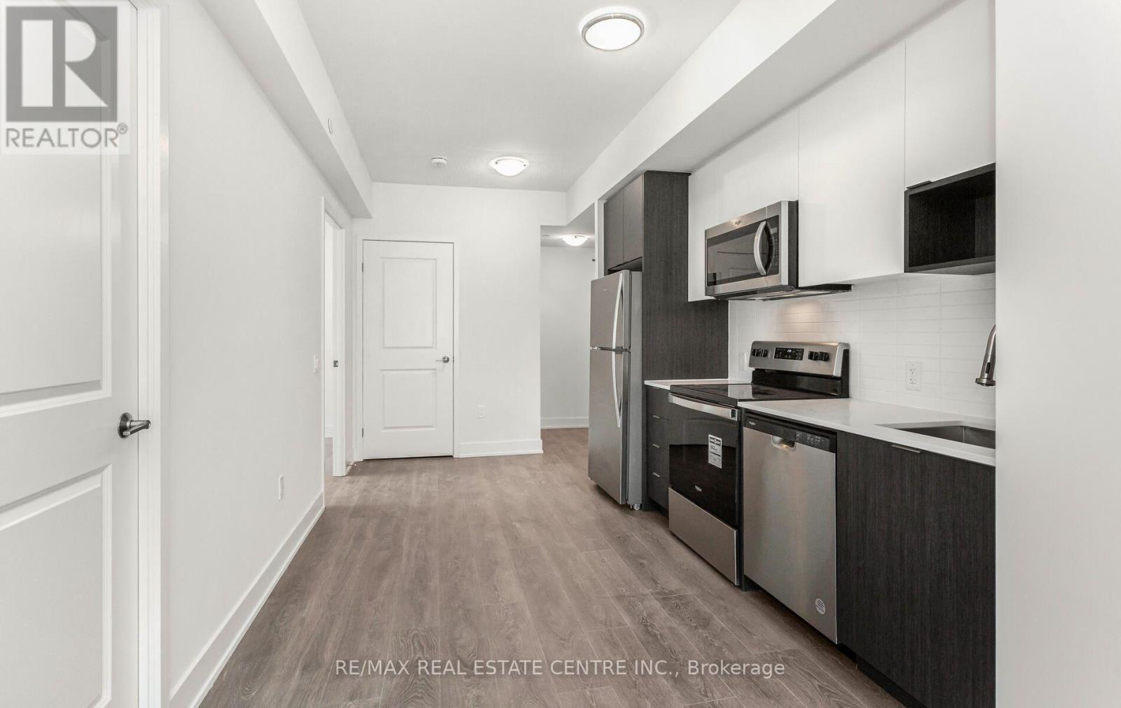 1307 - 204 Burnhamthorpe Road E, Mississauga, Ontario  L5A 0B3 - Photo 17 - W13672792