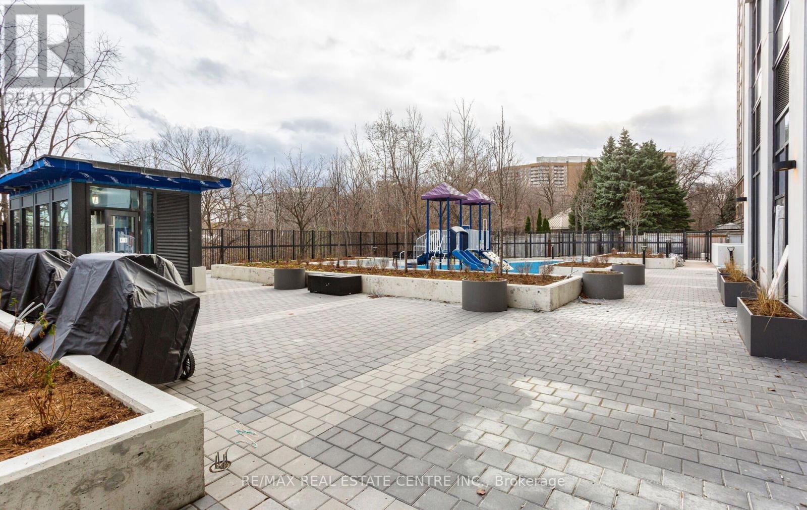 1307 - 204 Burnhamthorpe Road E, Mississauga, Ontario  L5A 0B3 - Photo 39 - W13672792