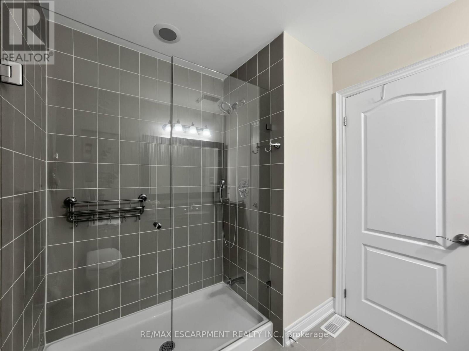 17 - 3353 Liptay Avenue, Oakville, Ontario  L6M 0M6 - Photo 31 - W13672844