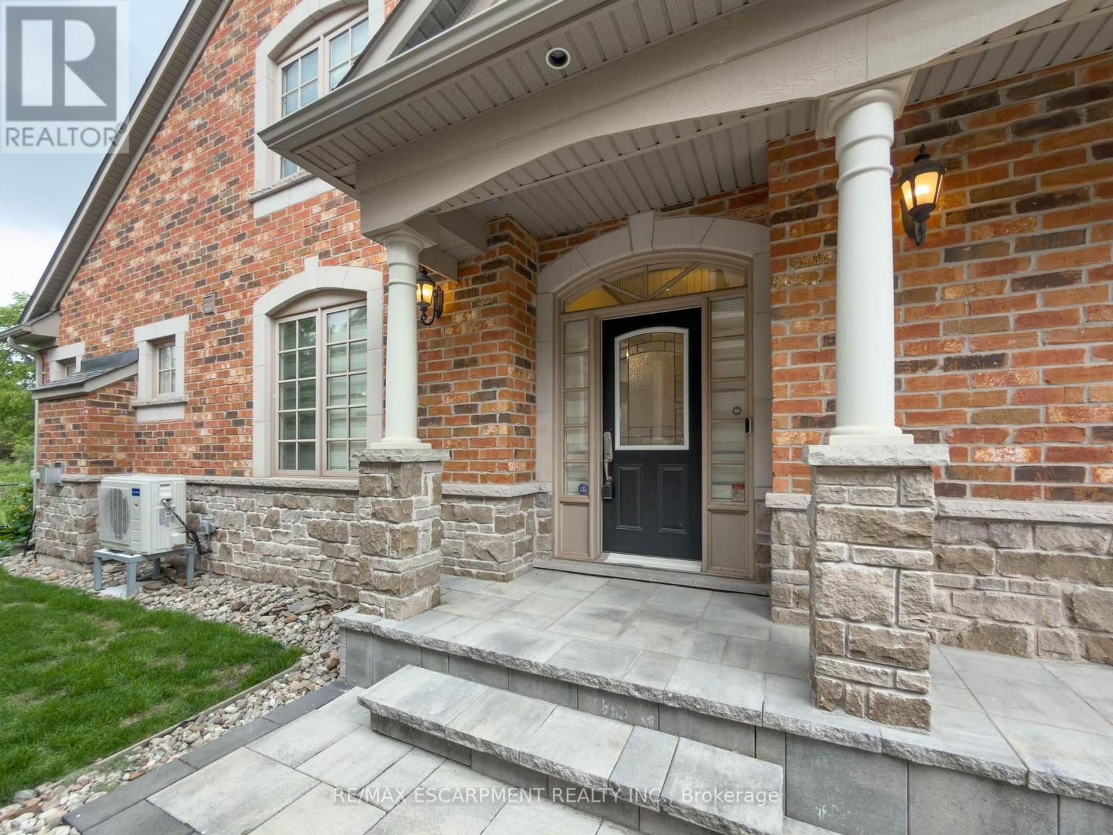 17 - 3353 Liptay Avenue, Oakville, Ontario  L6M 0M6 - Photo 5 - W13672844