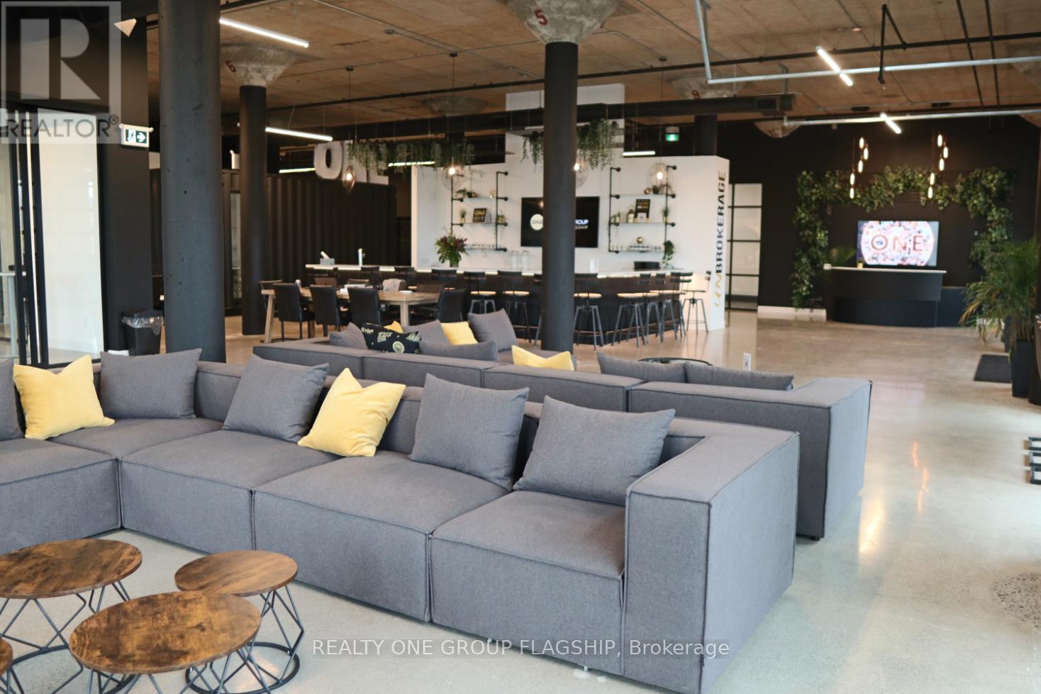 101-T1 - 1377 The Queensway, Toronto, Ontario M8Z 1T1 - Photo 11 - W13672866