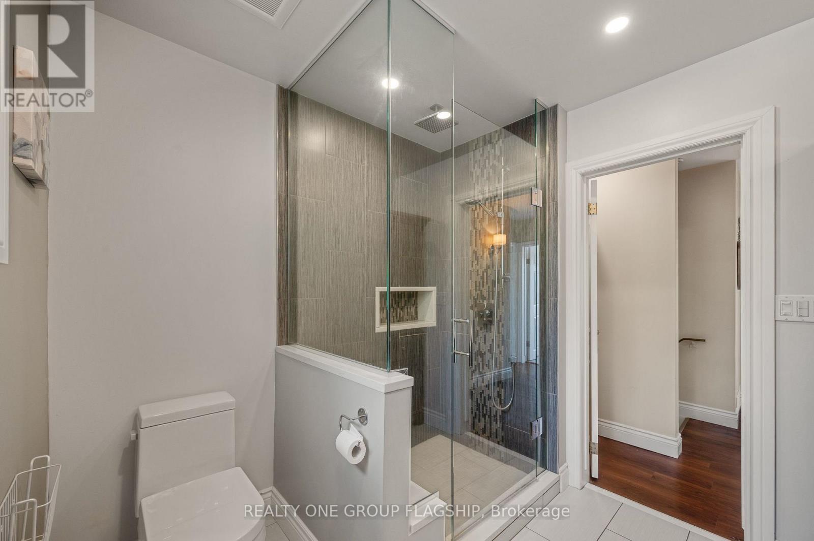 118 Princeton Drive, Hamilton, Ontario  L8T 4B7 - Photo 27 - X13672624