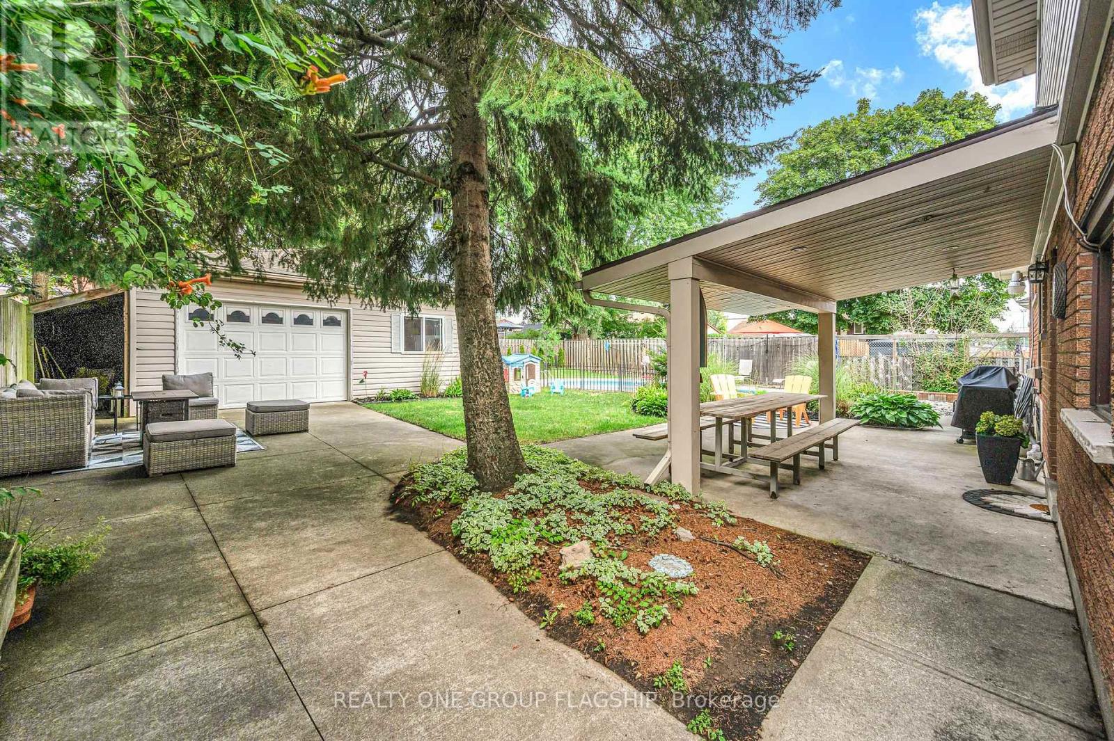 118 Princeton Drive, Hamilton, Ontario  L8T 4B7 - Photo 34 - X13672624