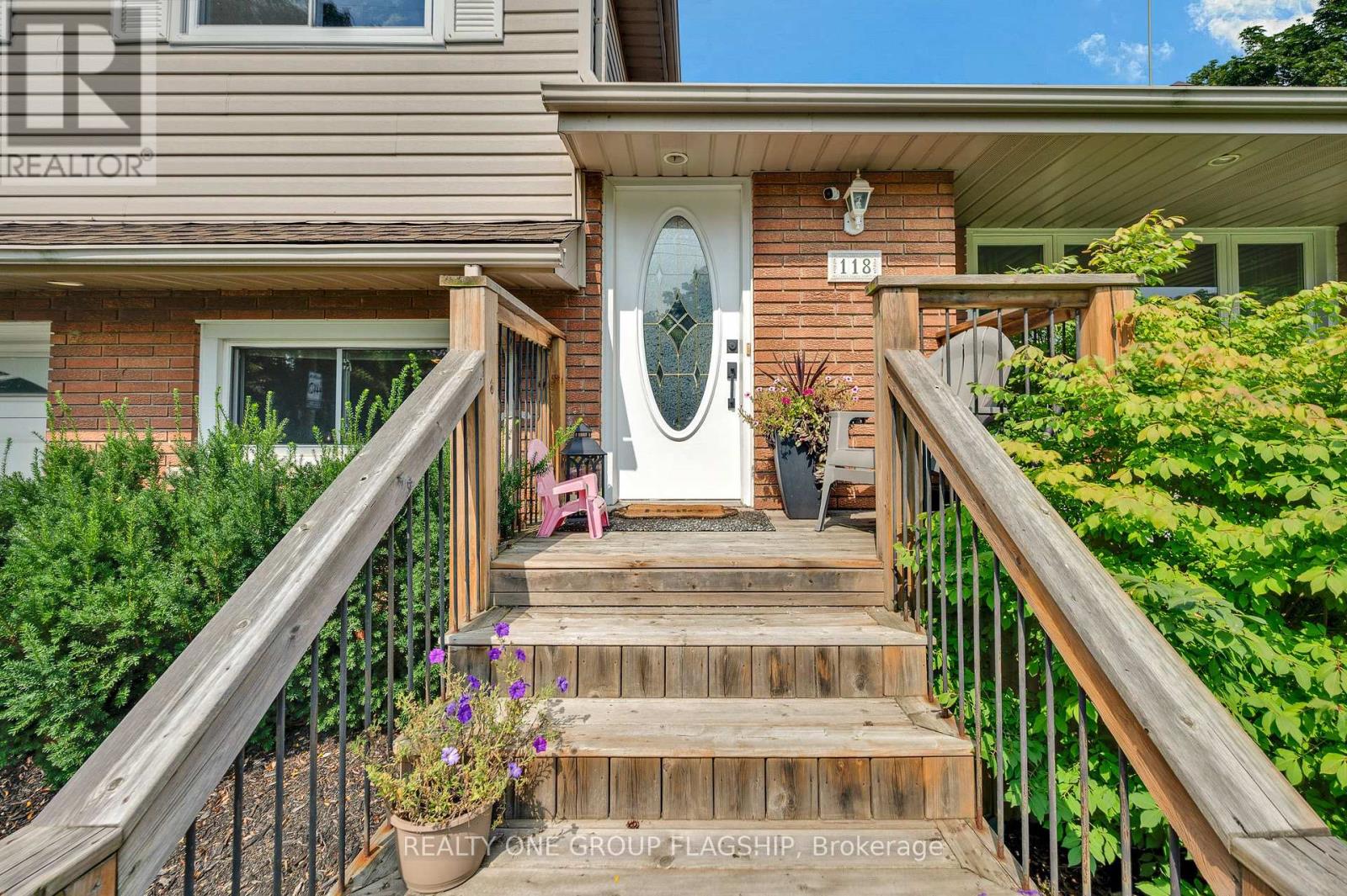 118 Princeton Drive, Hamilton, Ontario  L8T 4B7 - Photo 4 - X13672624
