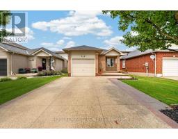 125 HAWKINS DRIVE, Cambridge, Ontario