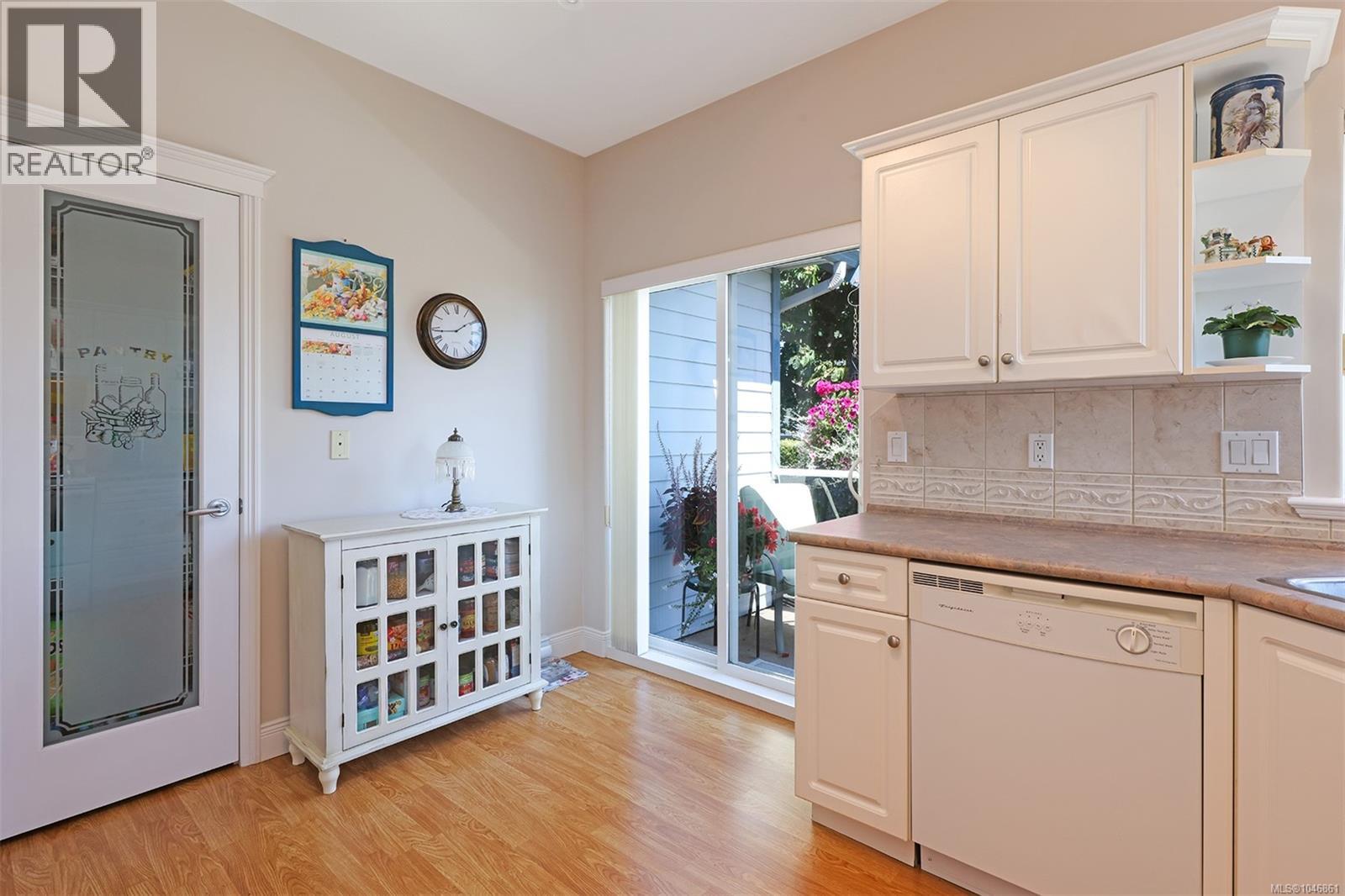 16 1646 Balmoral Ave, Comox, British Columbia  V9M 2N1 - Photo 10 - 1046861