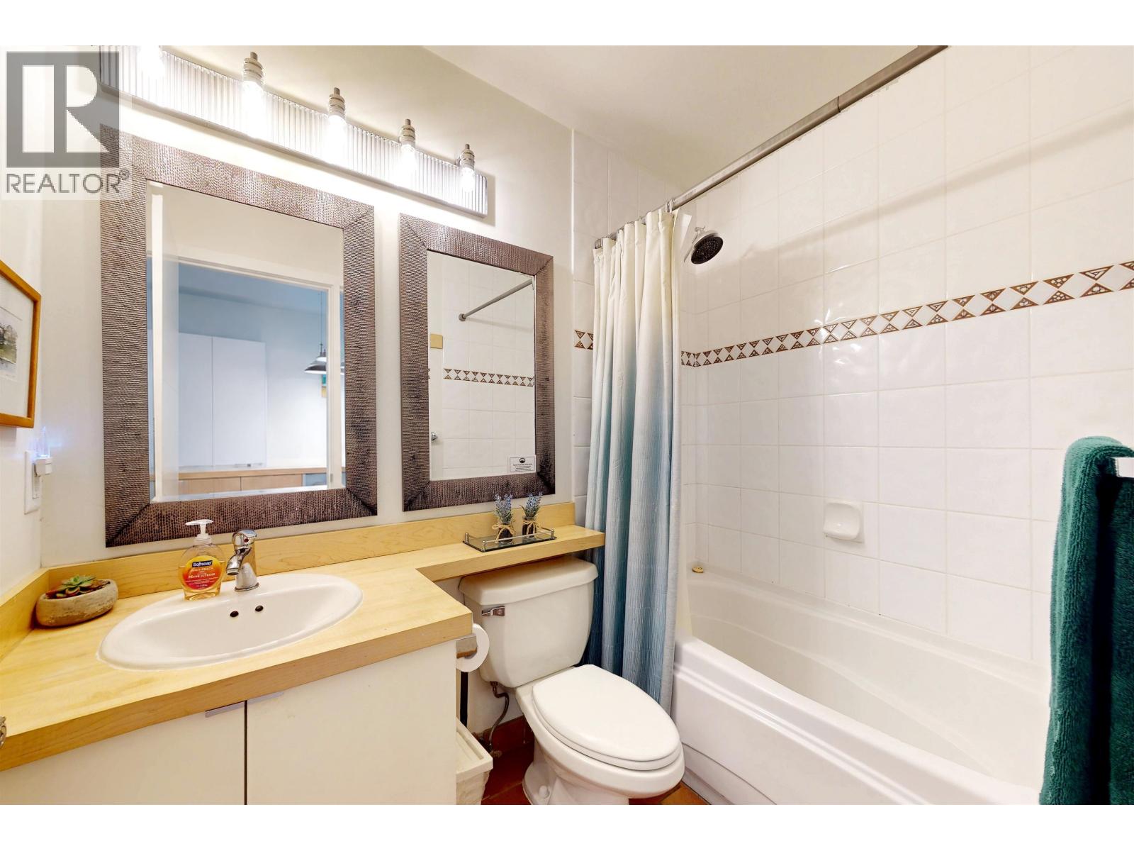 303 4368 Main Street, Whistler, British Columbia  V8E 1B6 - Photo 8 - R3142181