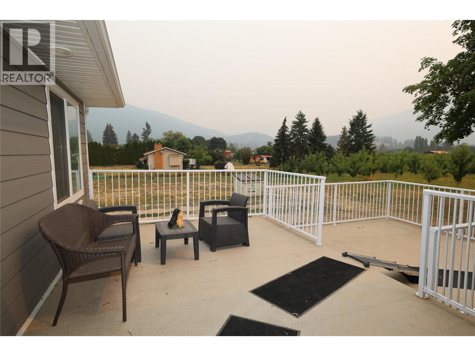820 32nd Avenue, Erickson, British Columbia  V0B 1G1 - Photo 6 - 10396872