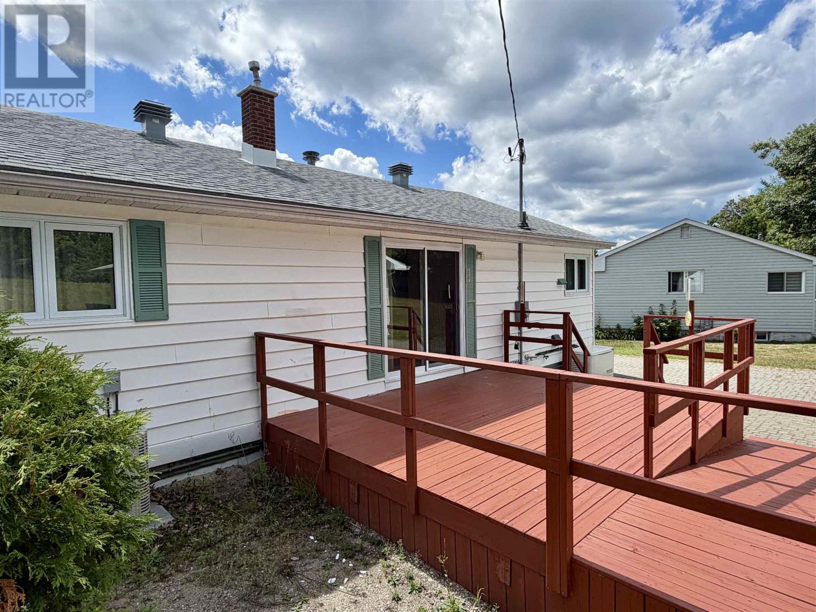 17 Milliken Rd, Elliot Lake, Ontario  P5A 1J9 - Photo 38 - SM262127