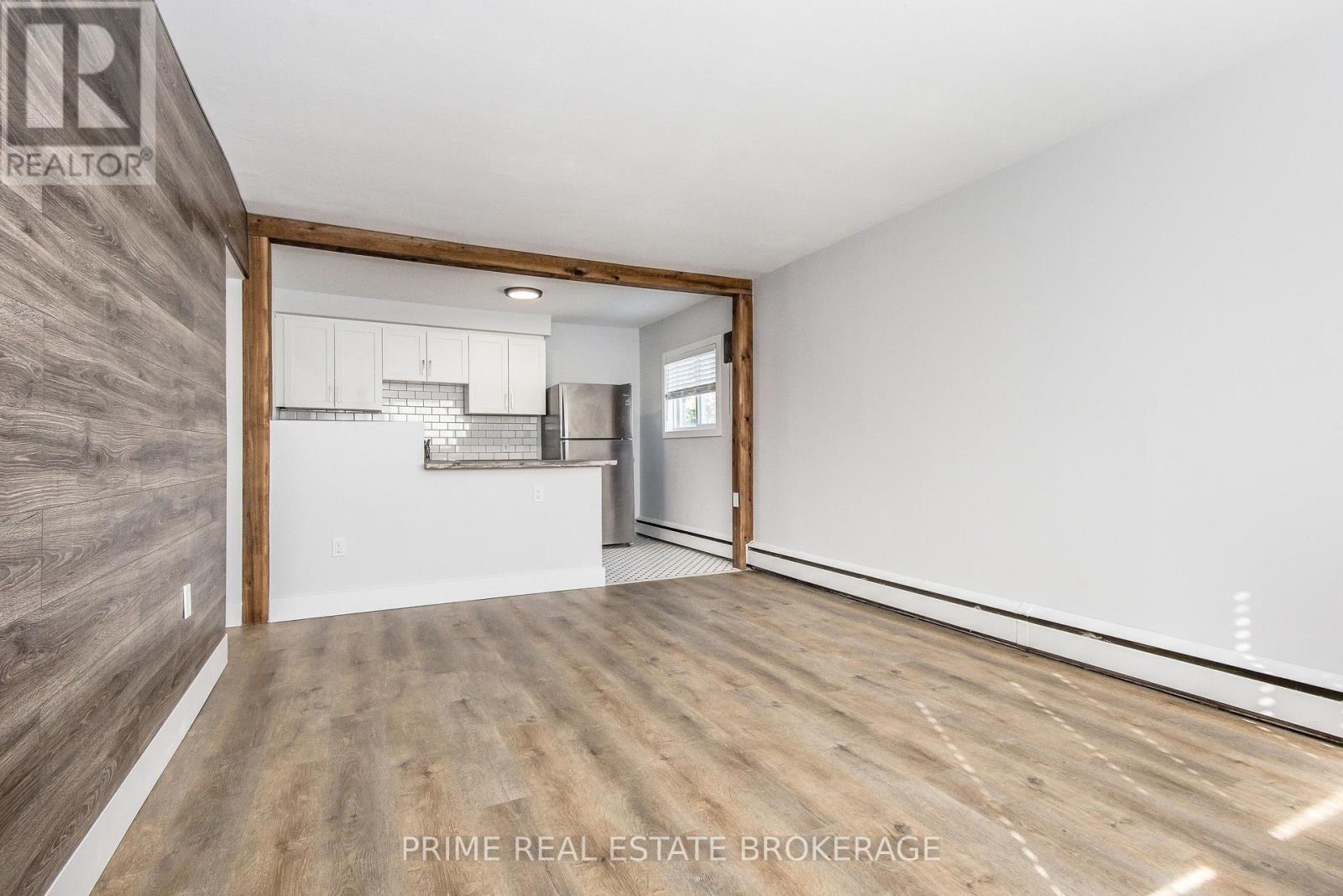 1 - 23 Mcclary Avenue, London South, Ontario  N6C 1P6 - Photo 6 - X13618710