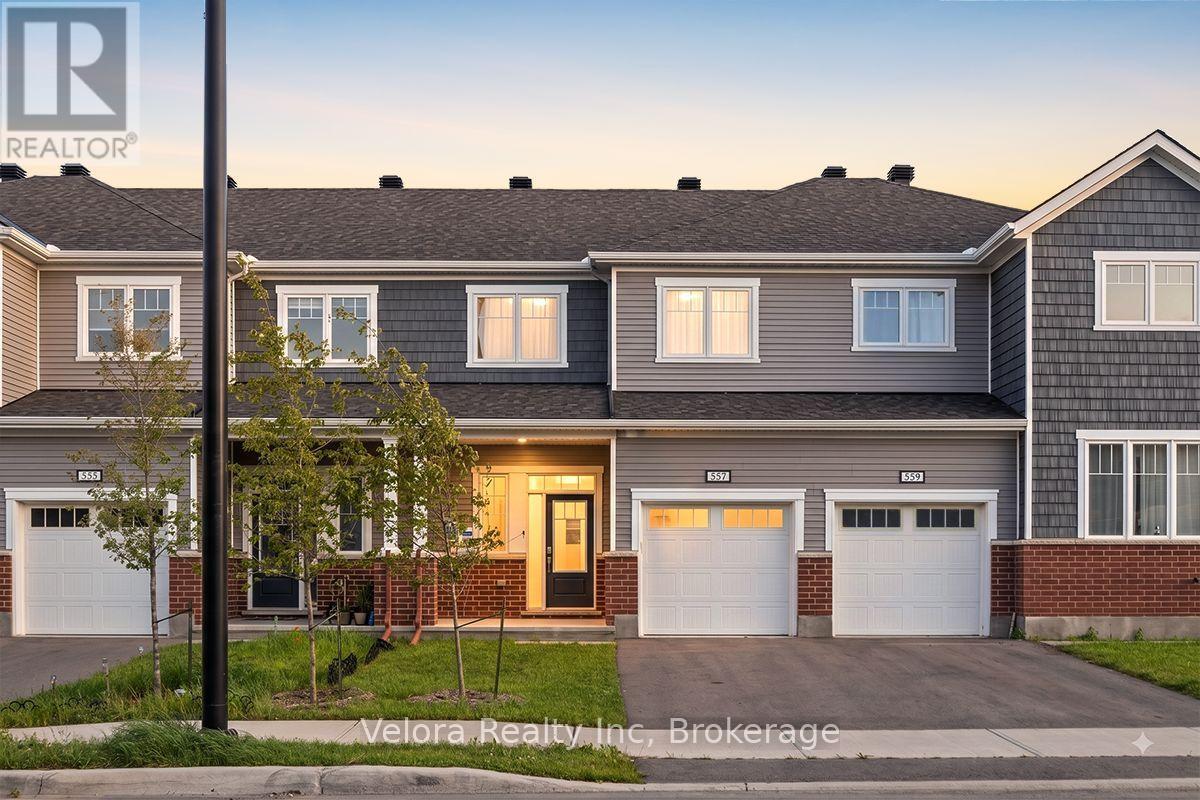 557 FLAGSTAFF DRIVE, Ottawa, Ontario