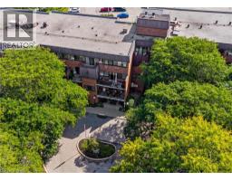36 HAYHURST Road Unit# 301, Brantford, Ontario