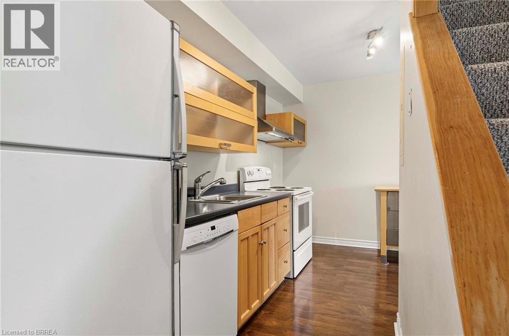 36 Hayhurst Road Unit# 301, Brantford, Ontario  N3R 6Y9 - Photo 19 - 40855267