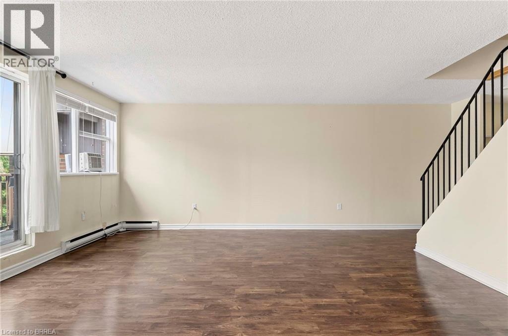 36 Hayhurst Road Unit# 301, Brantford, Ontario  N3R 6Y9 - Photo 6 - 40855267